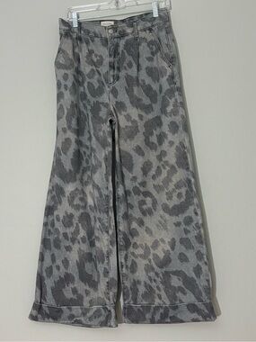Pilcro leopard spot wide leg denim jeans 26